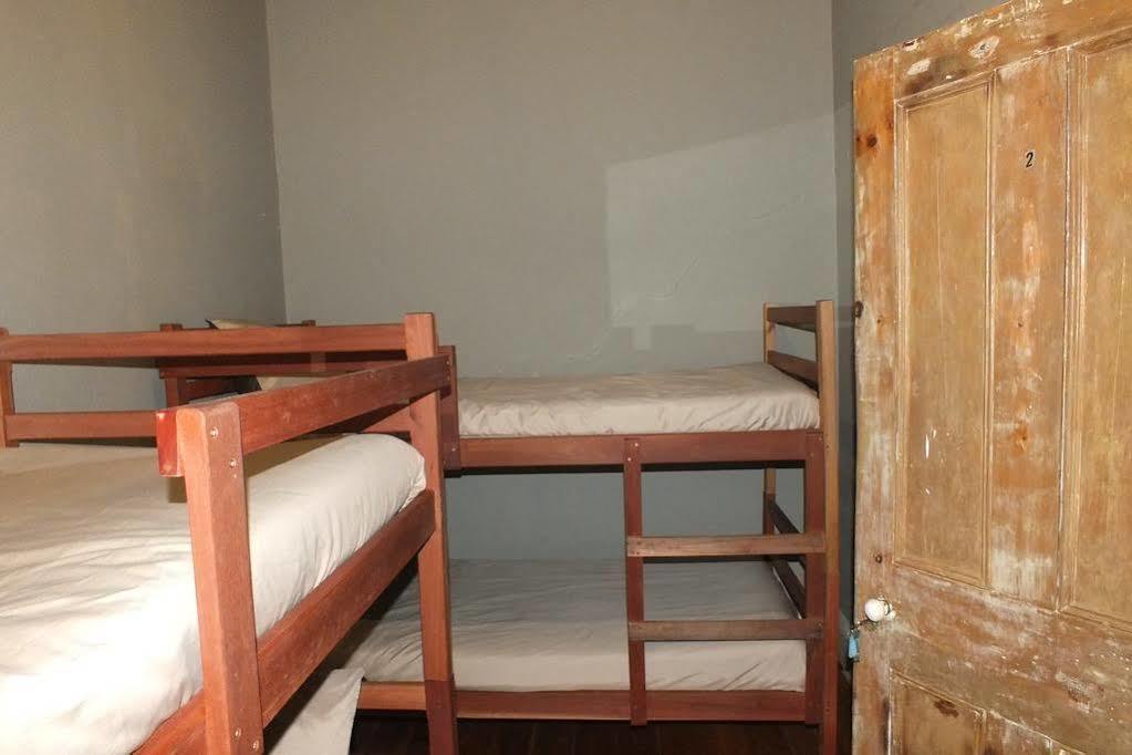 Хостел Oasis Shanti Backpackers Оудсгорн Екстер'єр фото